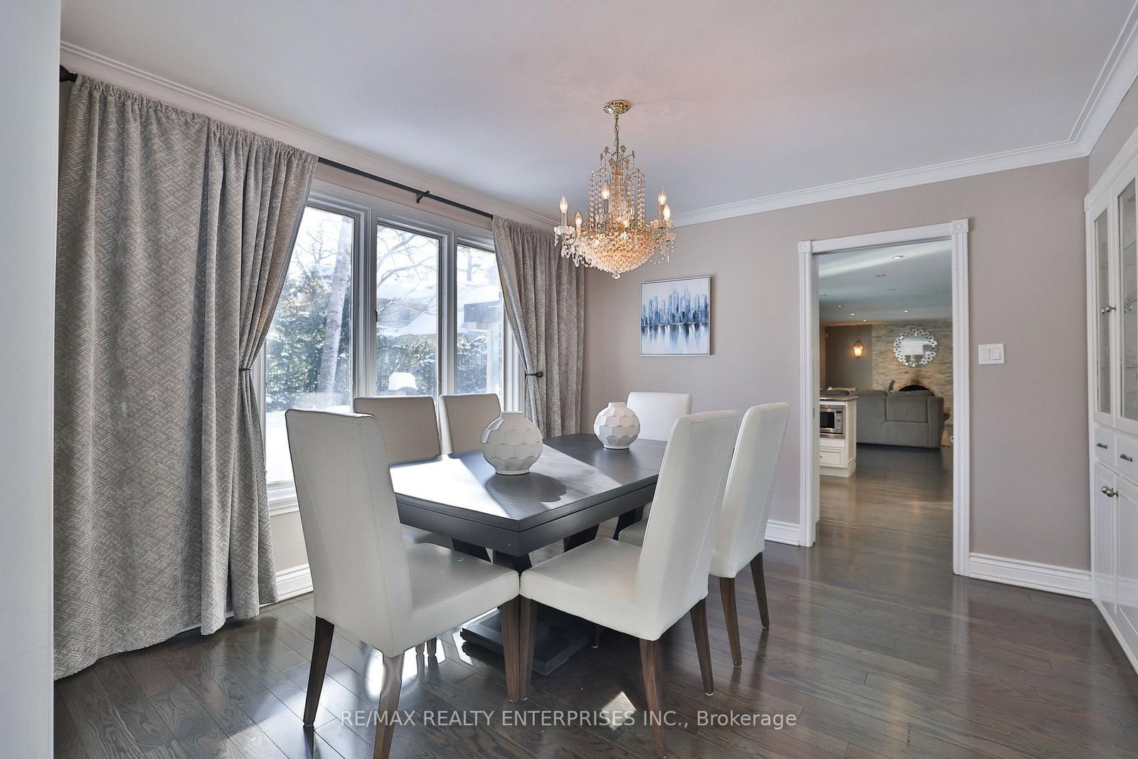 208 Mineola Road W • Mississauga, ON photo 11