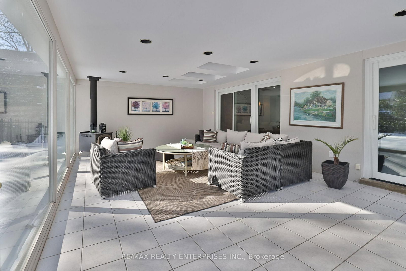208 Mineola Road W • Mississauga, ON photo 19