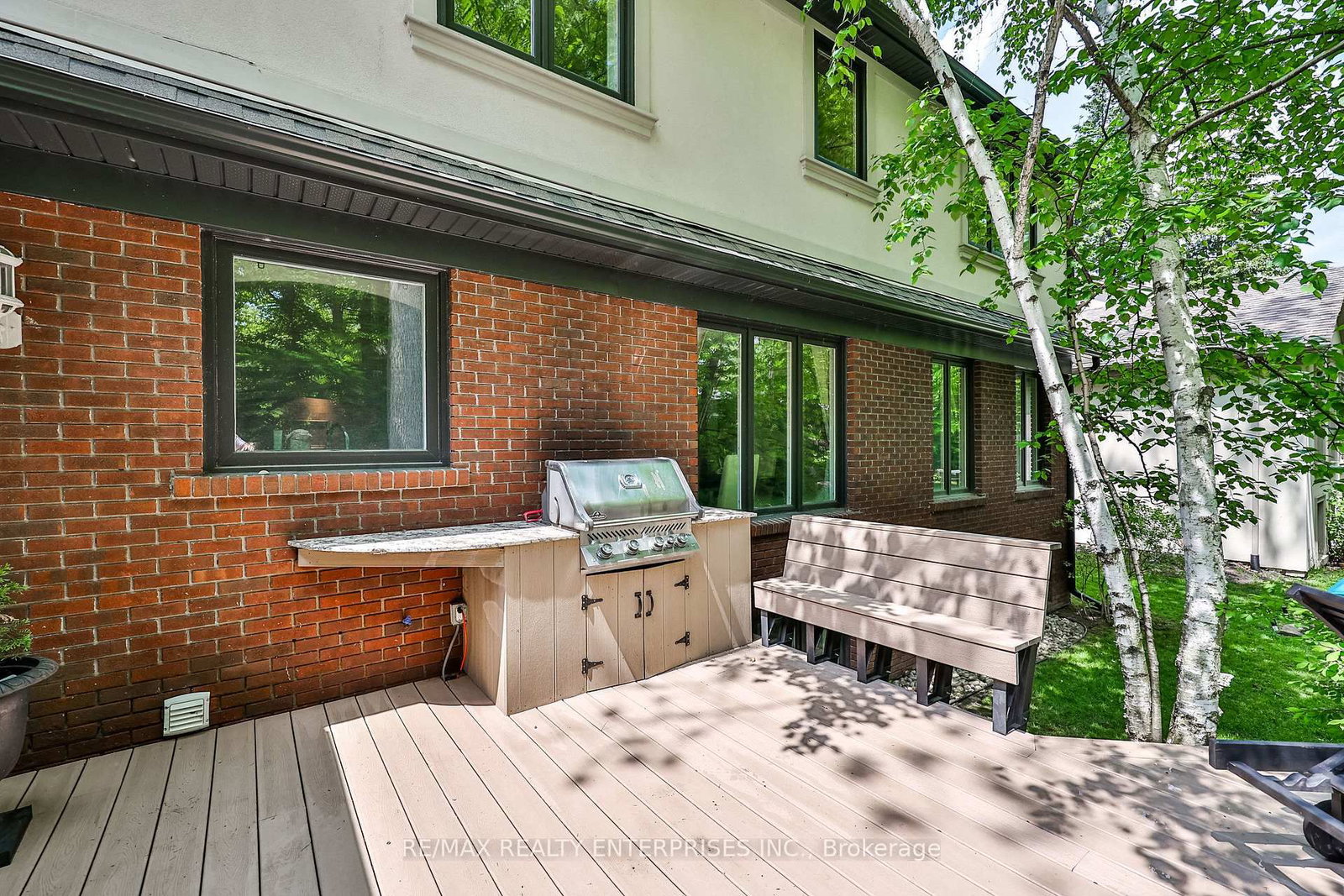 208 Mineola Road W • Mississauga, ON photo 40