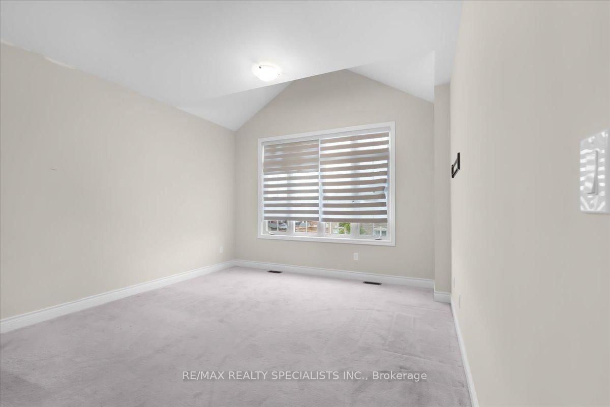 2 Ash Hill Avenue • Caledon, ON photo 34