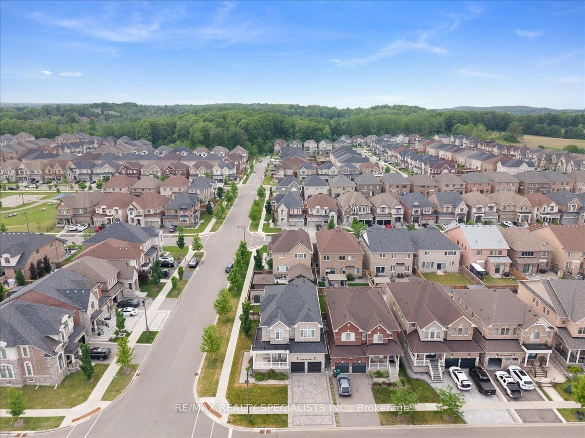 2 Ash Hill Avenue • Caledon, ON photo 47