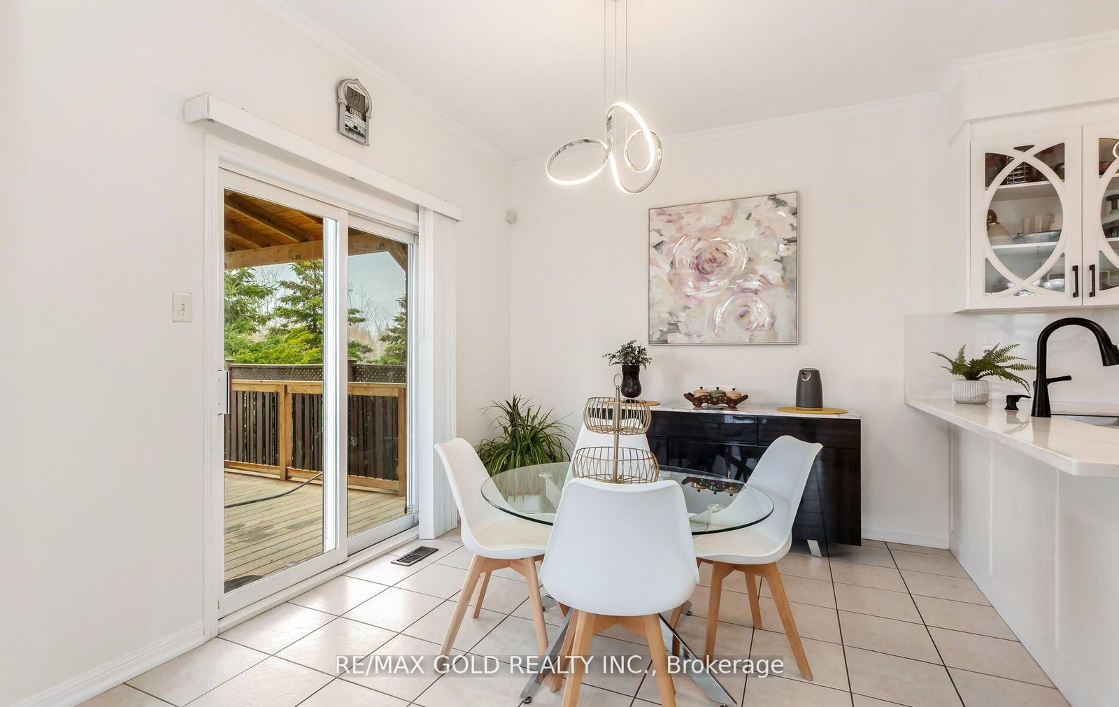 1090 Trudeau Drive • Milton, ON photo 17