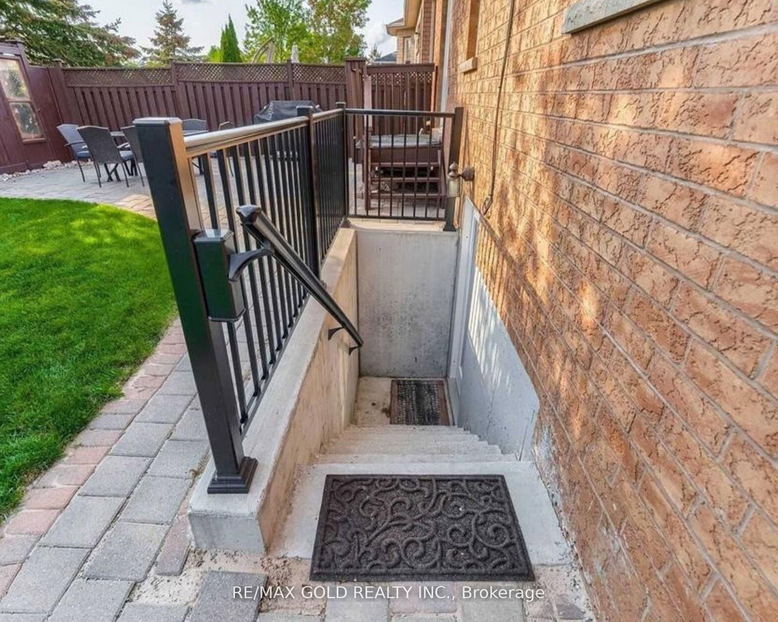 1090 Trudeau Drive • Milton, ON photo 44