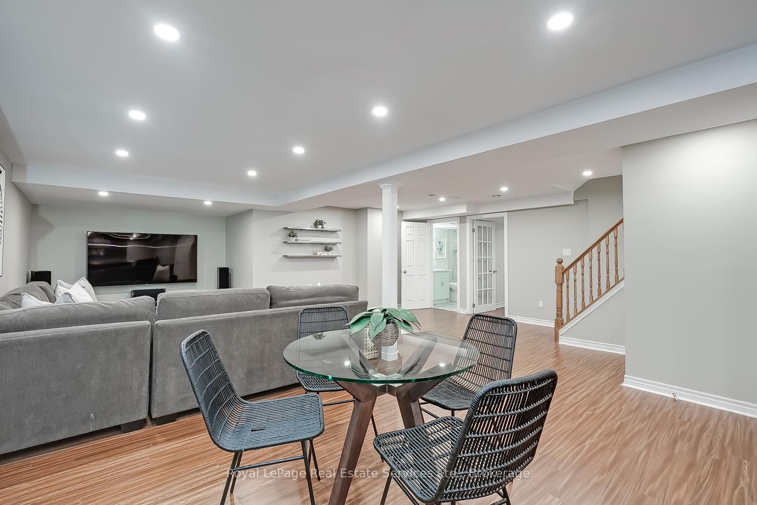 1429 Thistledown Road • Oakville, ON photo 38