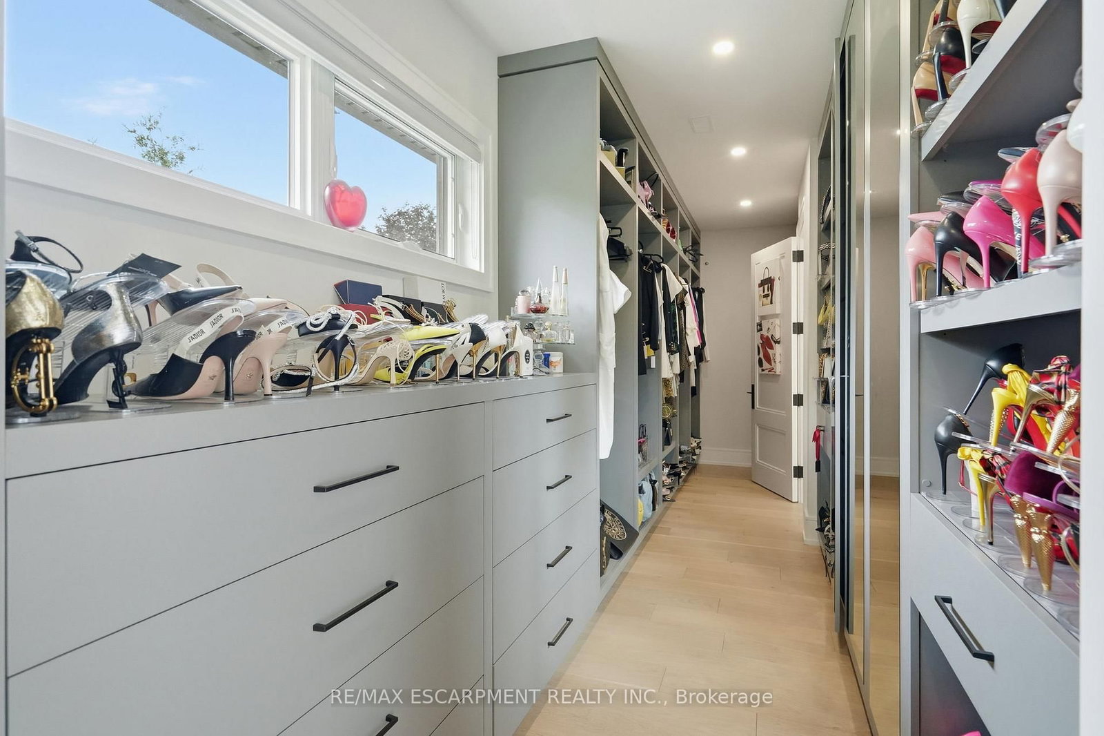 1544 Lochlin Tr, Mississauga, view 26
