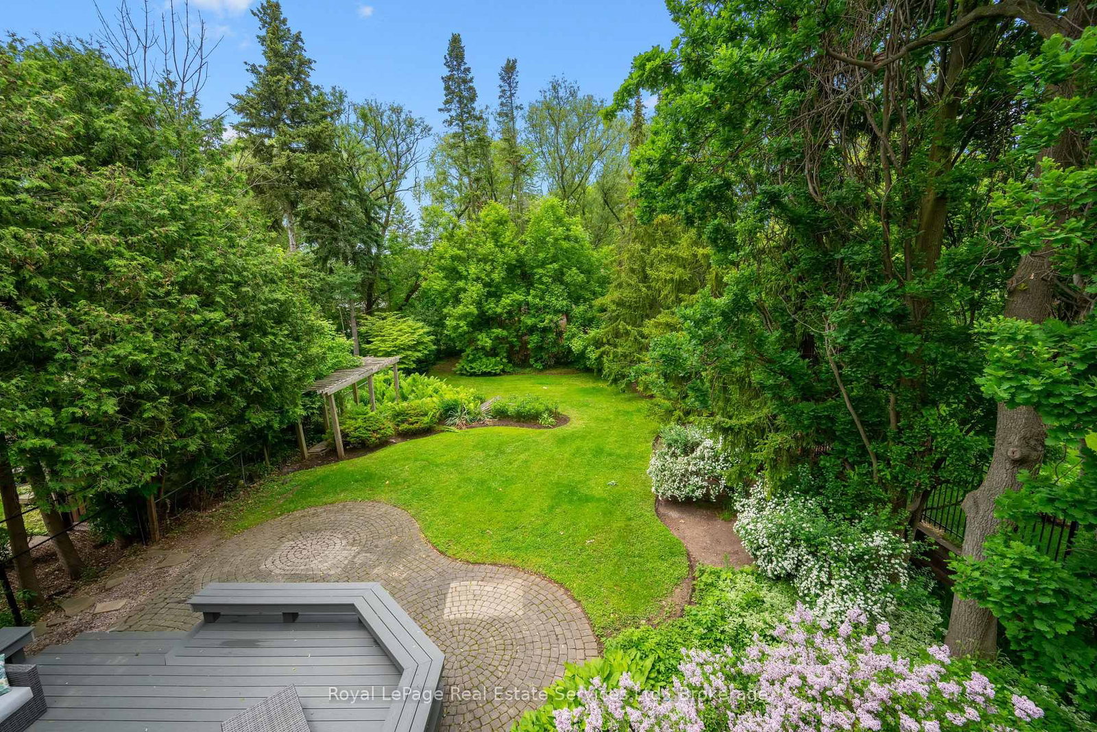 480 CHARTWELL Road • Oakville, ON photo 30