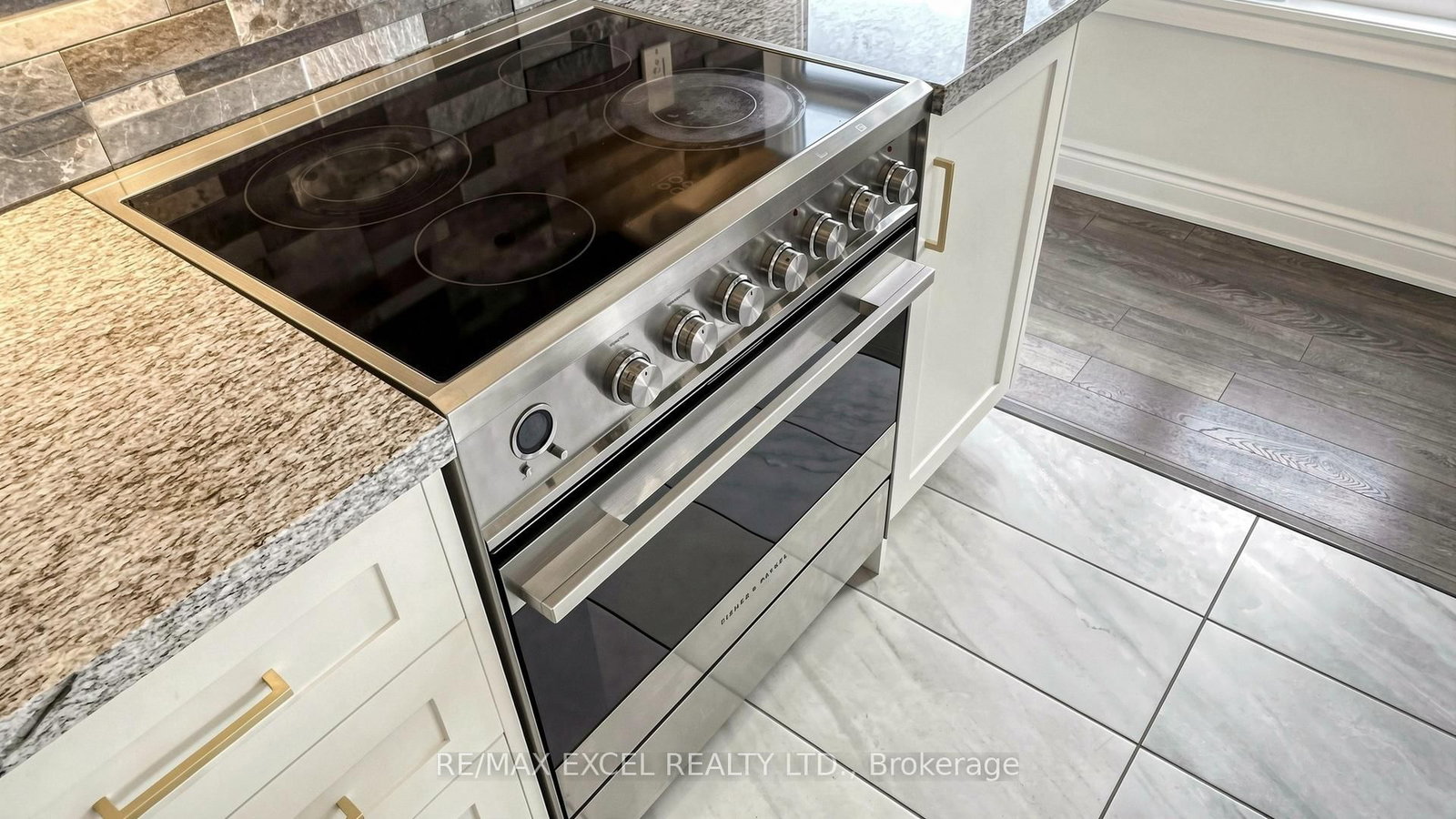 2A Muir Avenue • #1 • Toronto, ON photo 20