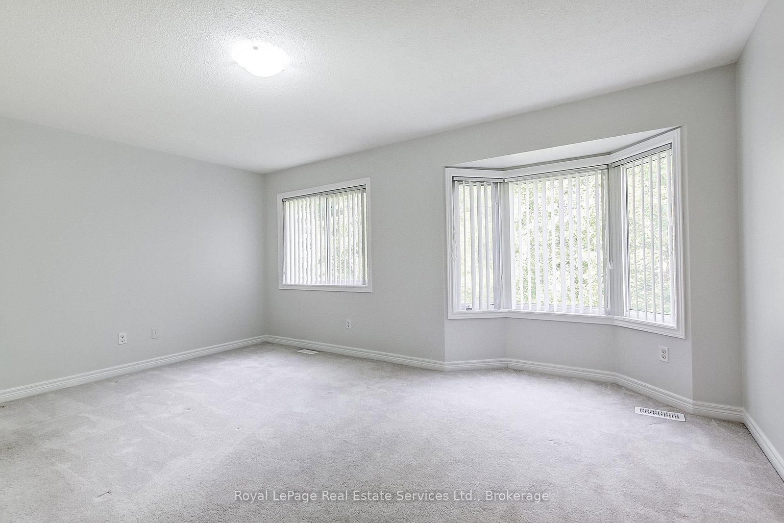 233 Duskywing Way • #22 • Oakville, ON photo 26