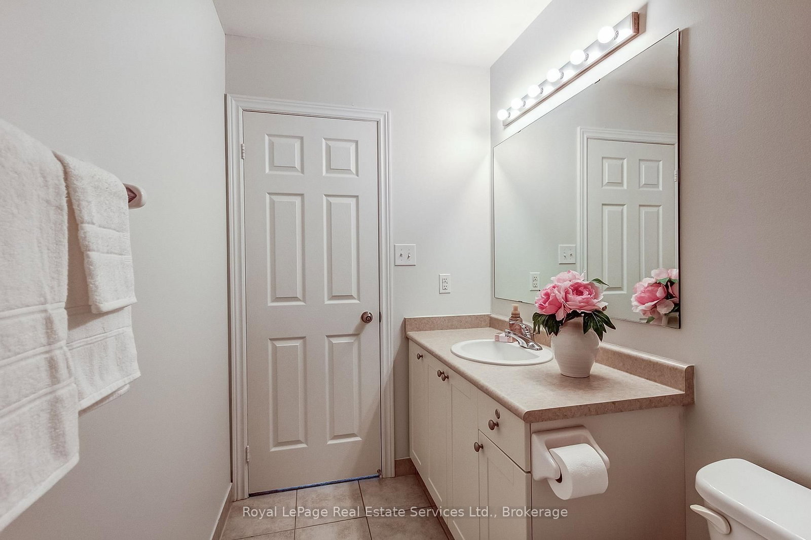 233 Duskywing Way • #22 • Oakville, ON photo 31
