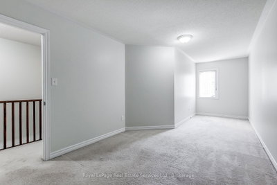 233 Duskywing Oakville,ON L6L 0C5 — Photo 32