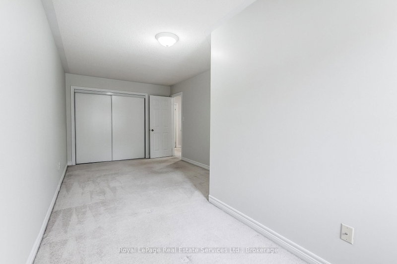 233 Duskywing Oakville,ON L6L 0C5 — Photo 33