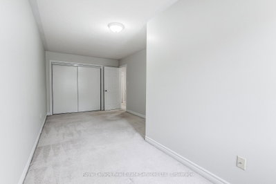 233 Duskywing Oakville,ON L6L 0C5 — Photo 33