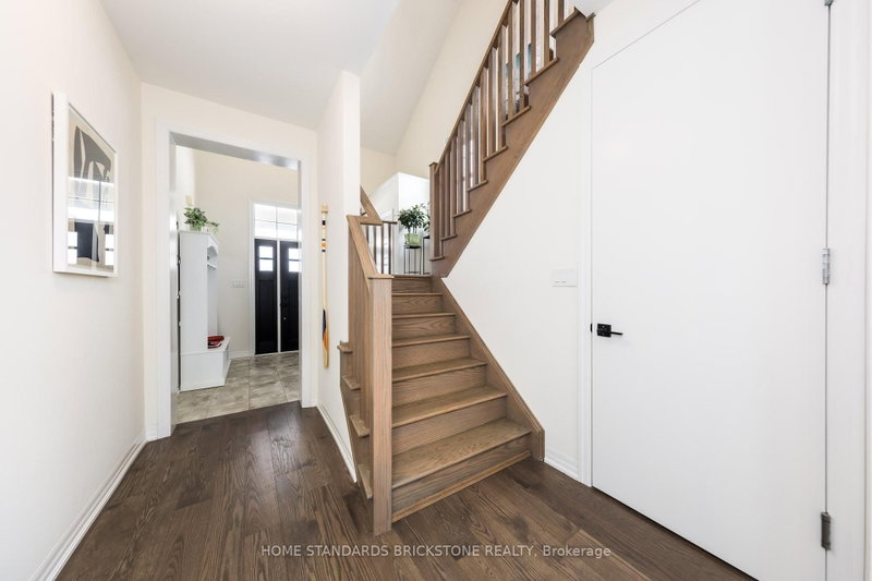 3314 Mintwood Circle