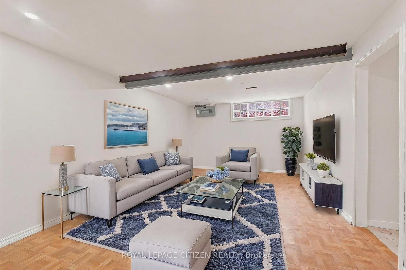 53 Grampian Crescent • Toronto, ON photo 25