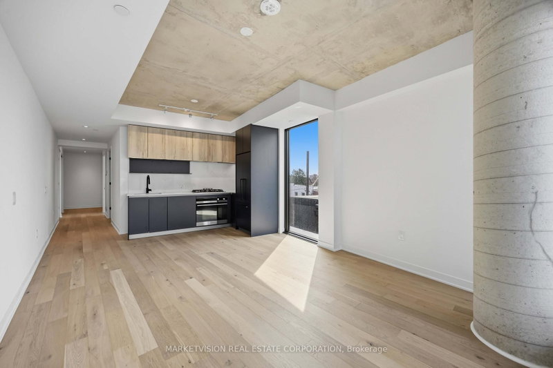 317 - 2625 Dundas Street W