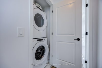 335 Wheat Boom Oakville,ON L6H 7Y1 — Photo 16