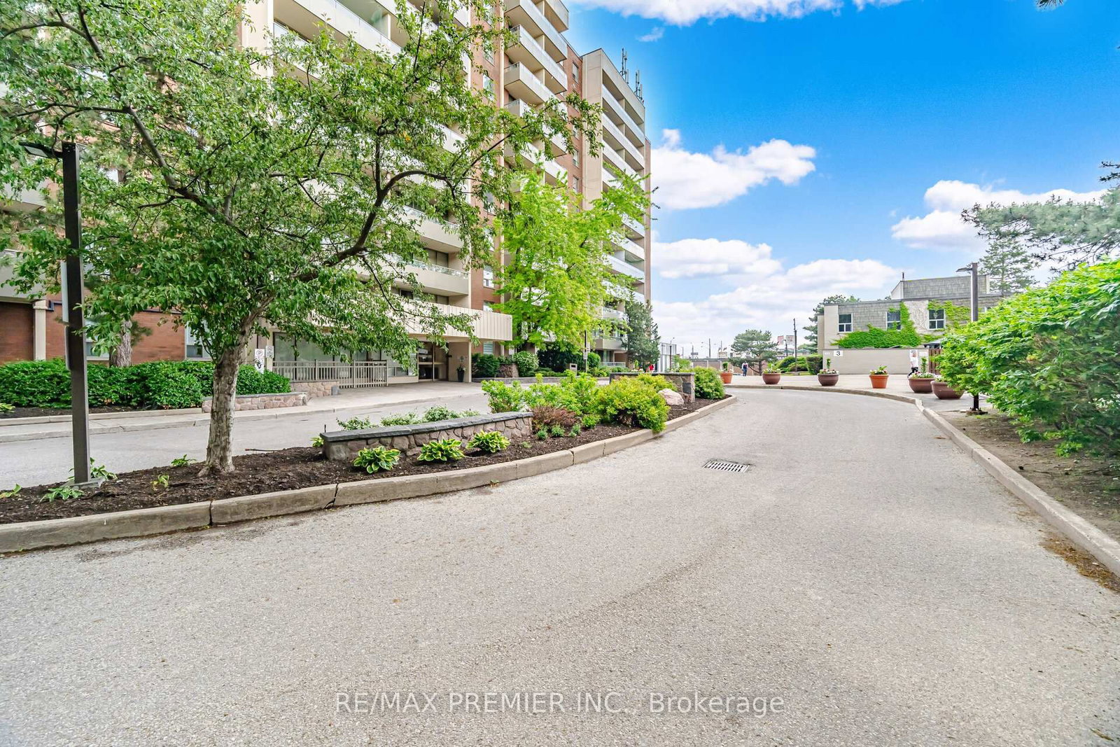 1 Four Winds Drive • #701 • Toronto, ON photo 43
