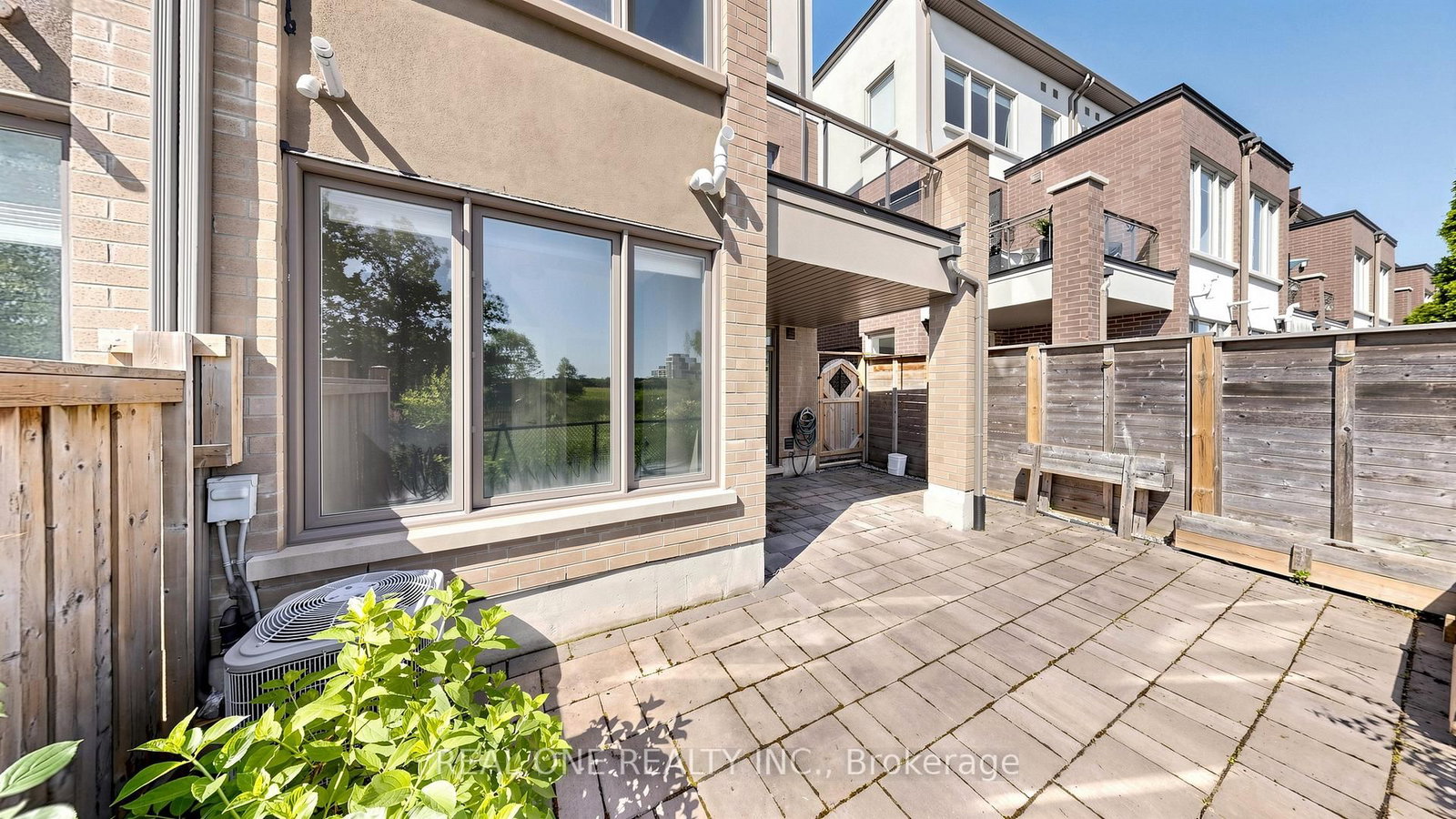 3151 Mintwood Circle • Oakville, ON photo 41