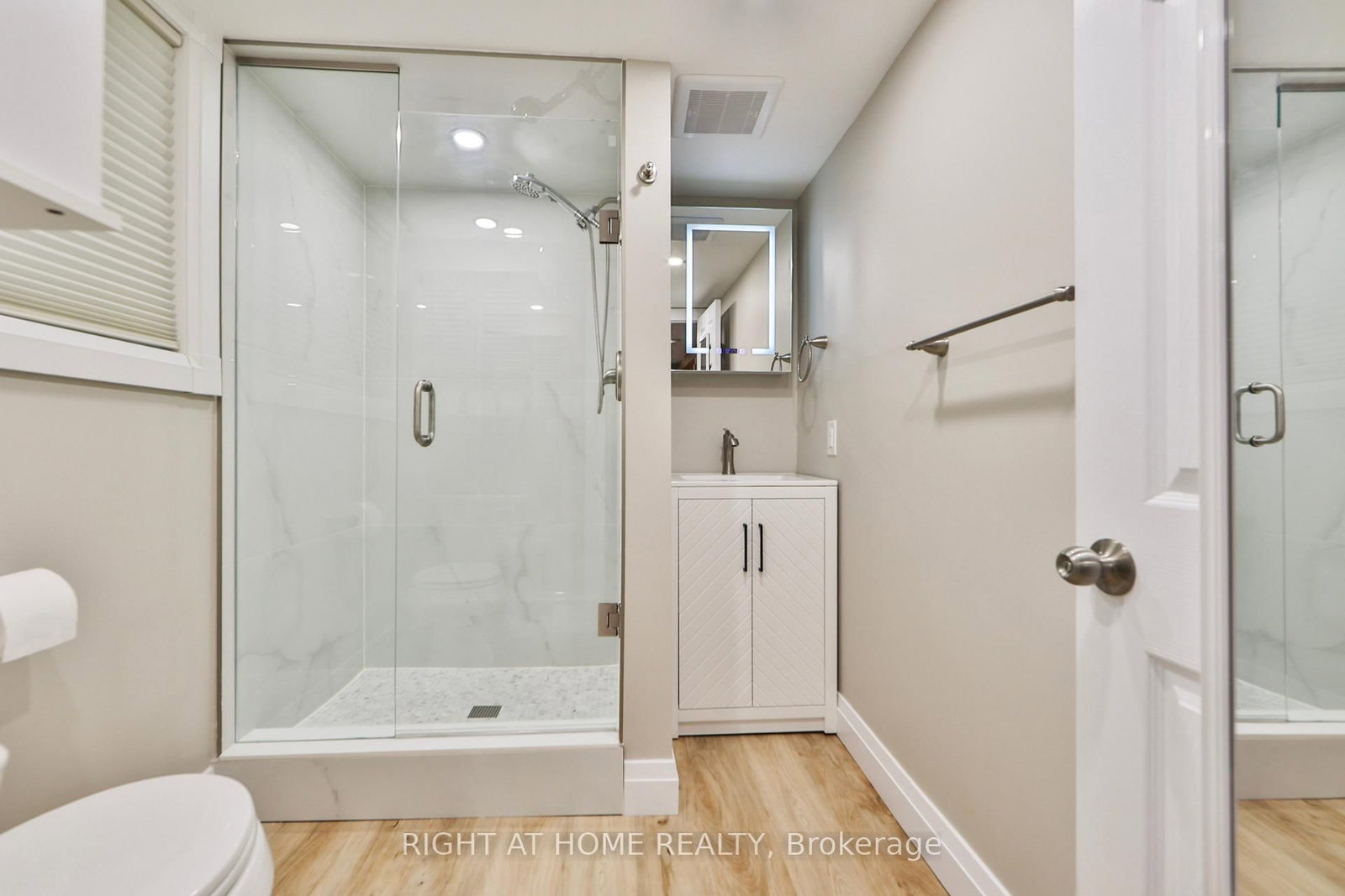 90 Mill Brampton,ON L6Y 1T2 — Photo 42
