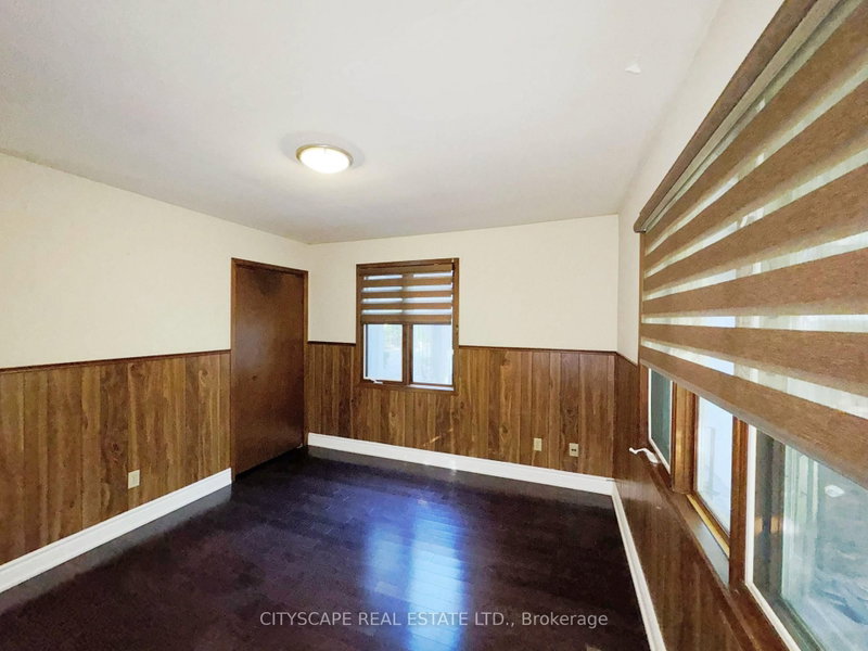 2194 Lower Base Oakville,ON L6M 4G1 — Photo 10