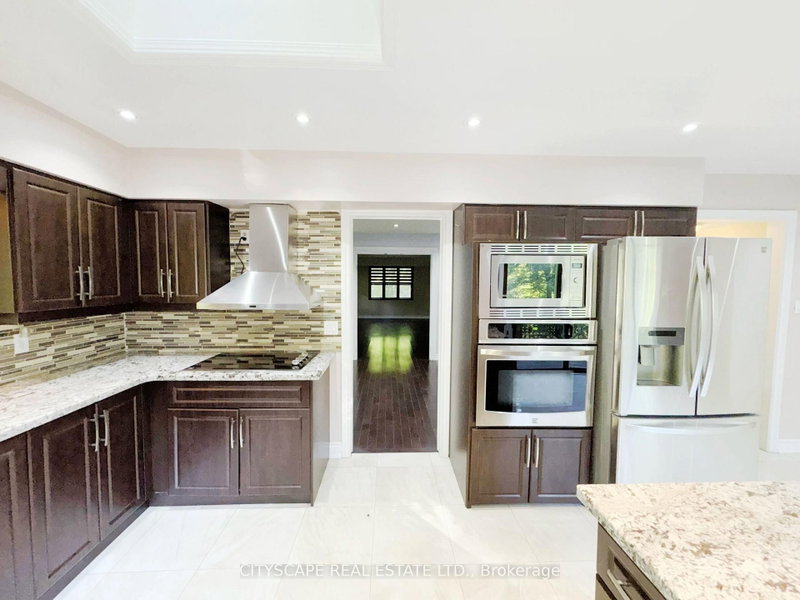 2194 Lower Base Oakville,ON L6M 4G1 — Photo 16