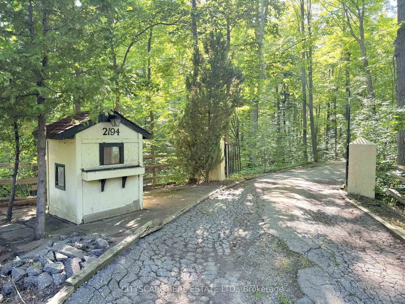 2194 Lower Base Oakville,ON L6M 4G1 — Photo 4