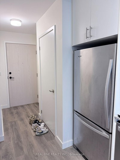 Unit 115 — 168 Sabina Drive — photo 3