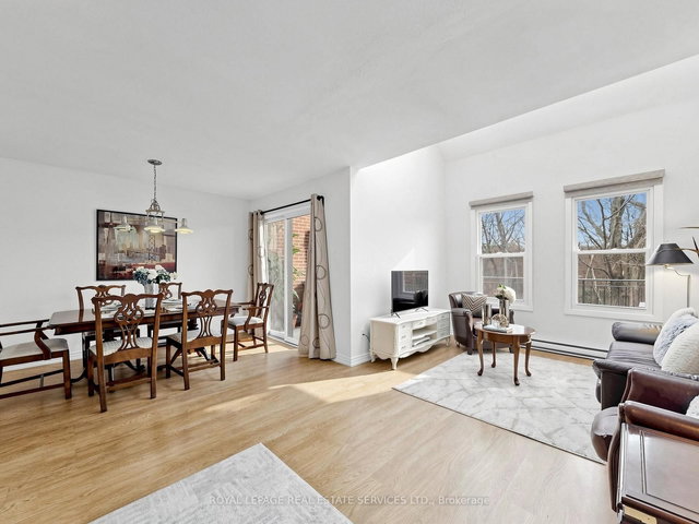 21 - 530 Falgarwood Drive