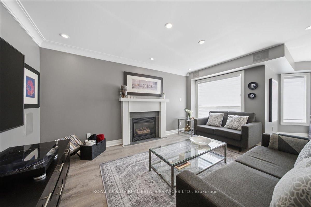 2268 Vista Oak Road • Oakville, ON photo 10