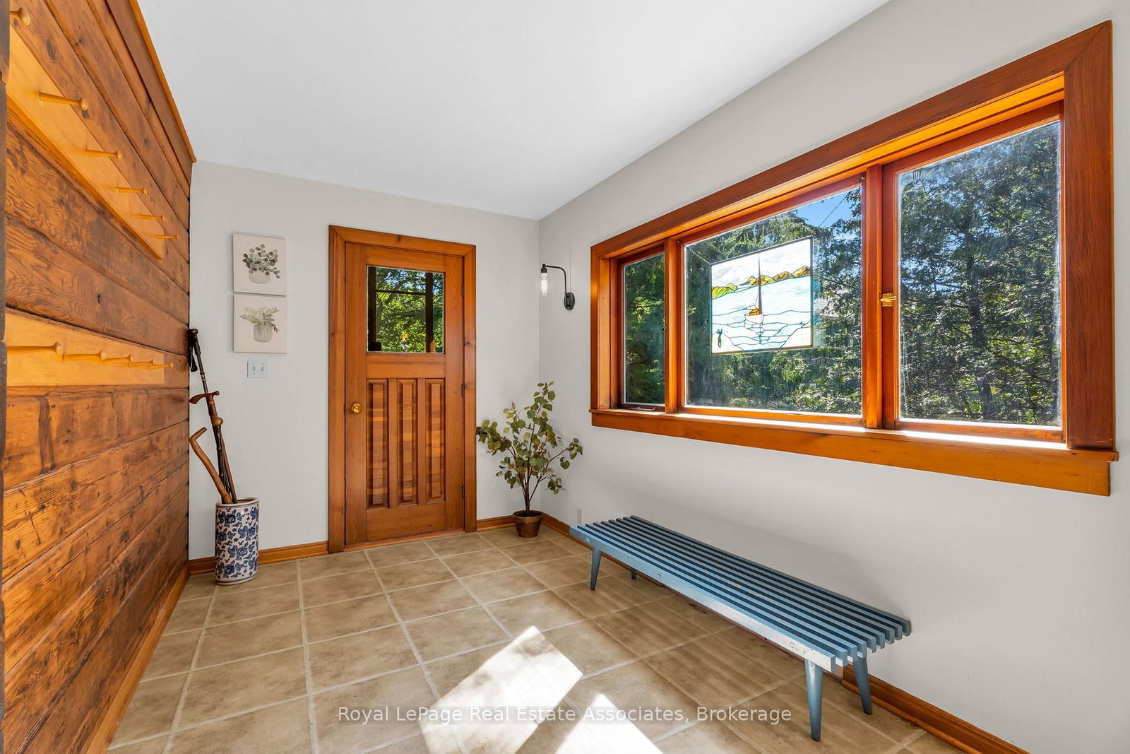 19 Confederation Street • Halton Hills, ON photo 20