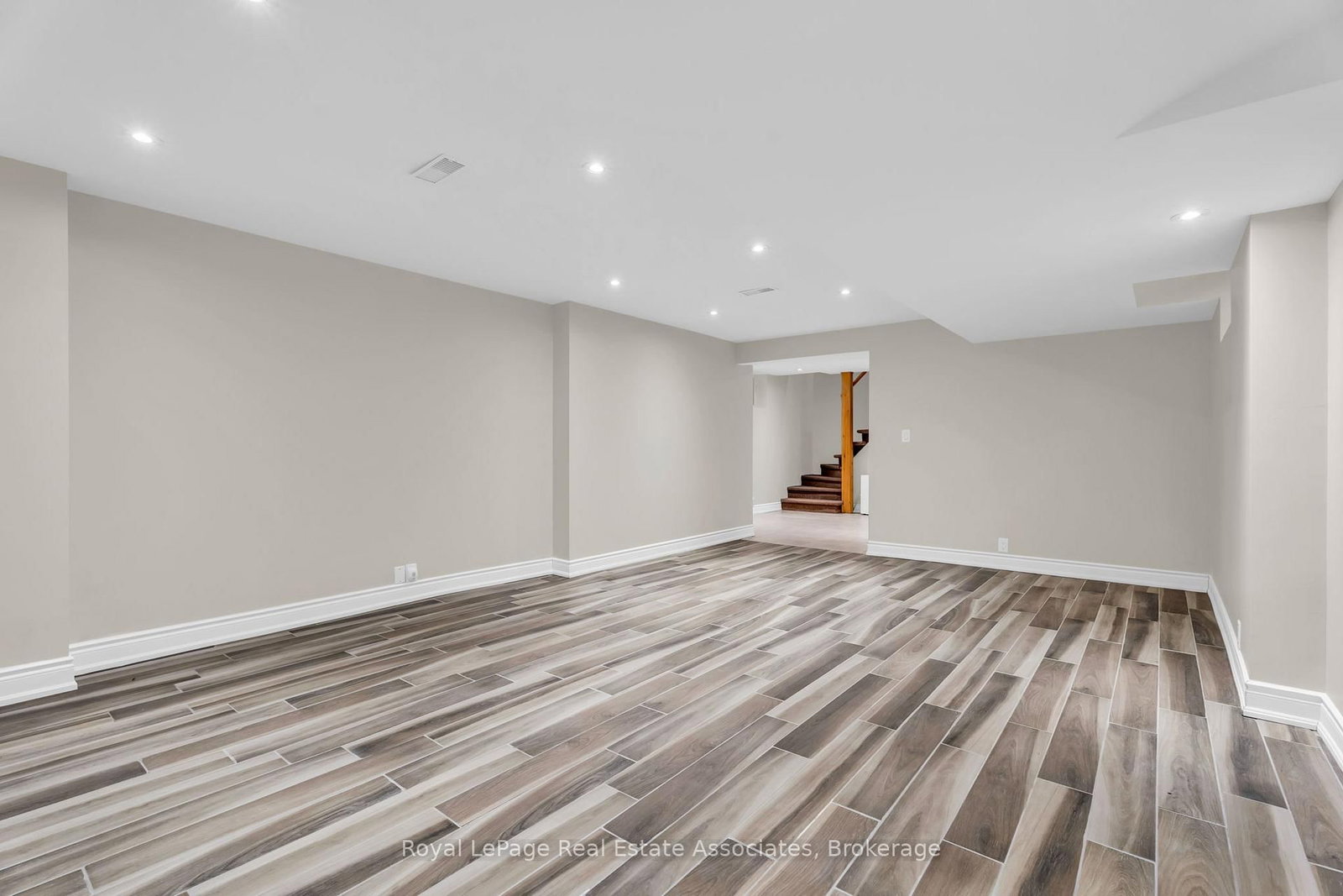19 Confederation Street • Halton Hills, ON photo 31