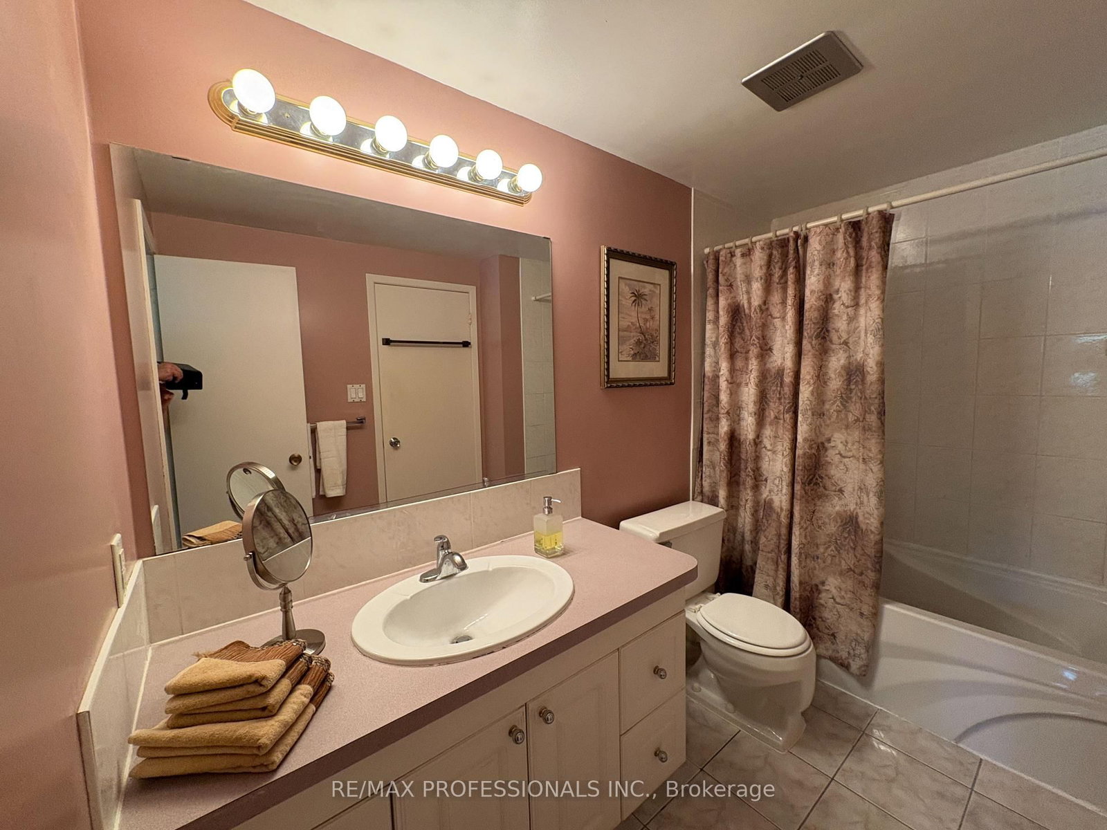 3345 Silverado Drive • ##2 • Mississauga, ON photo 14