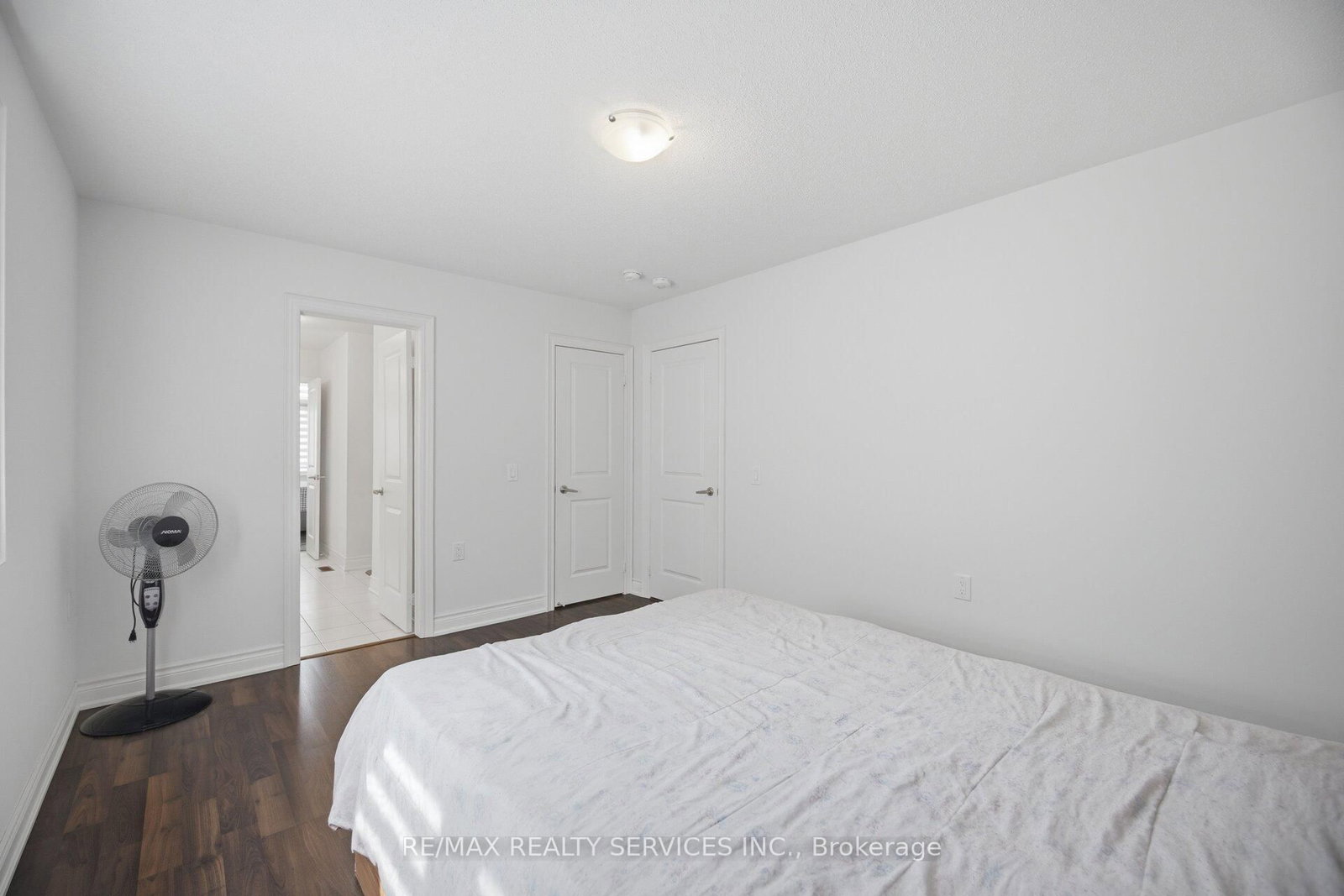 585 Dougall Avenue • Caledon, ON photo 42
