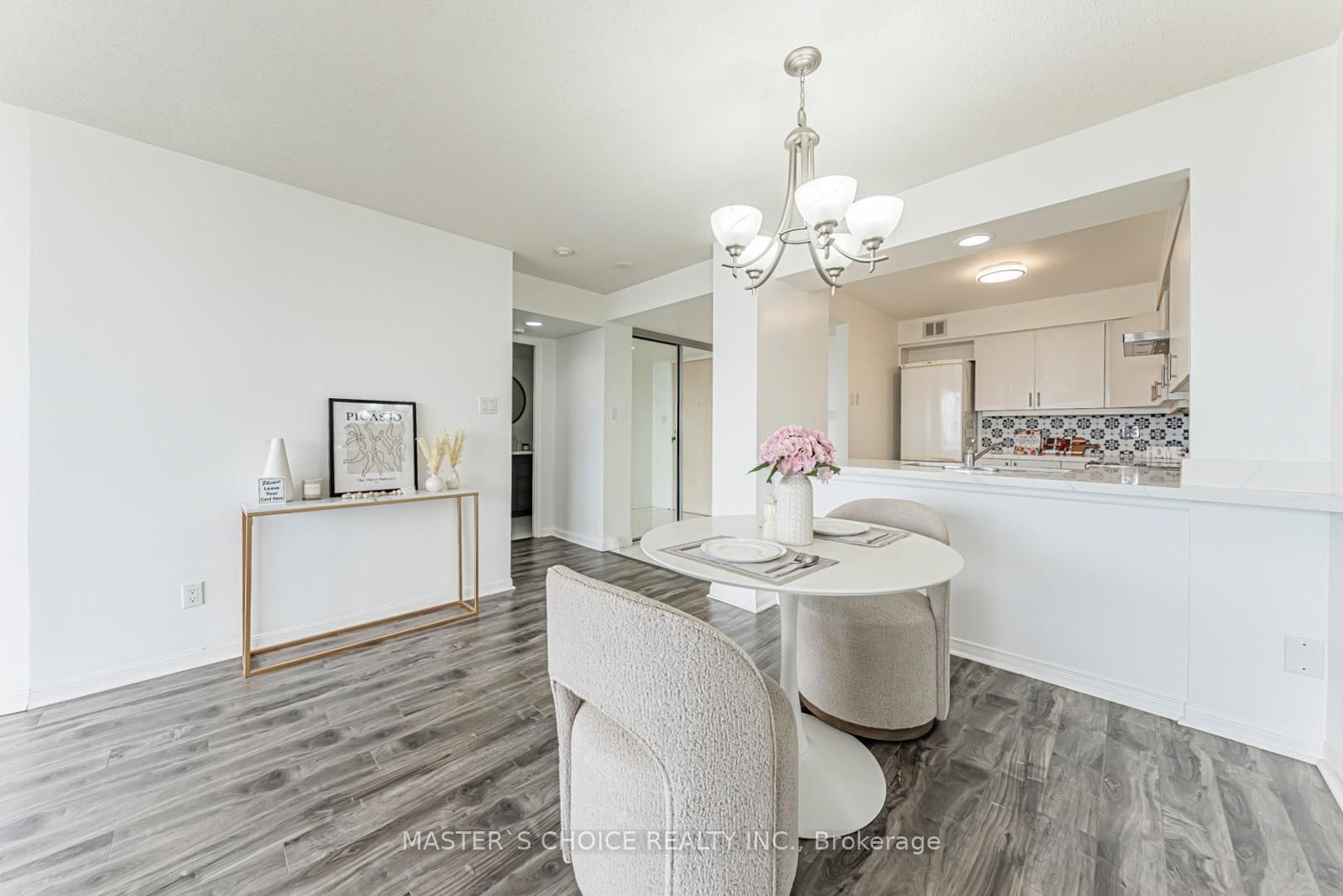 50 W Eglinton Avenue • #1110 • Mississauga, ON photo 12
