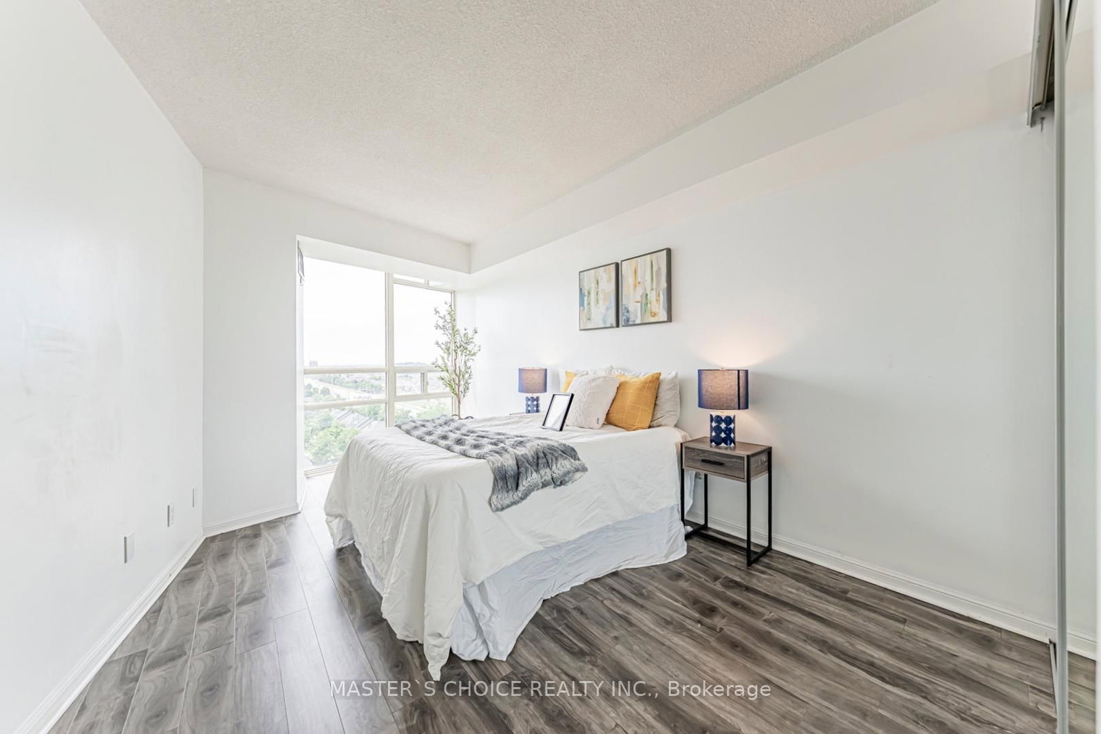 50 W Eglinton Avenue • #1110 • Mississauga, ON photo 18