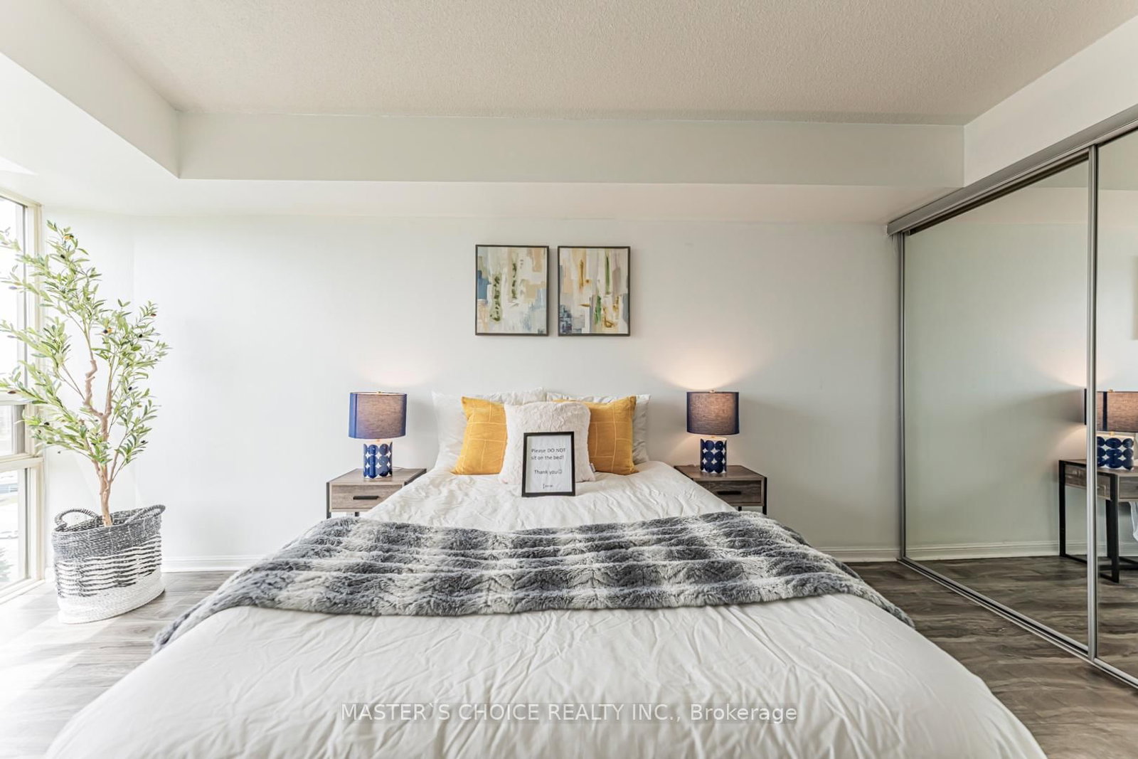 50 W Eglinton Avenue • #1110 • Mississauga, ON photo 21
