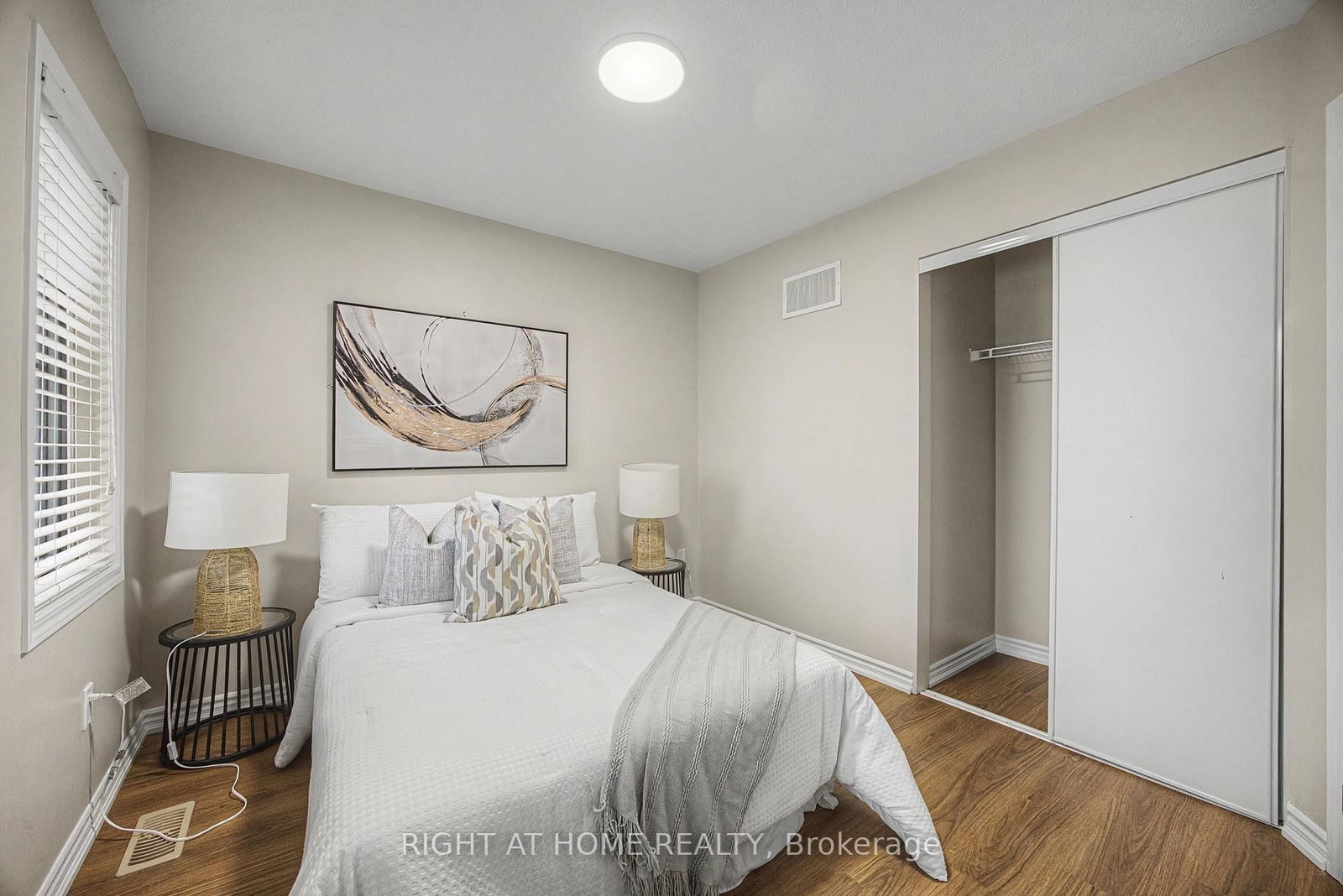 1235 Mulroney Heights • Milton, ON photo 33