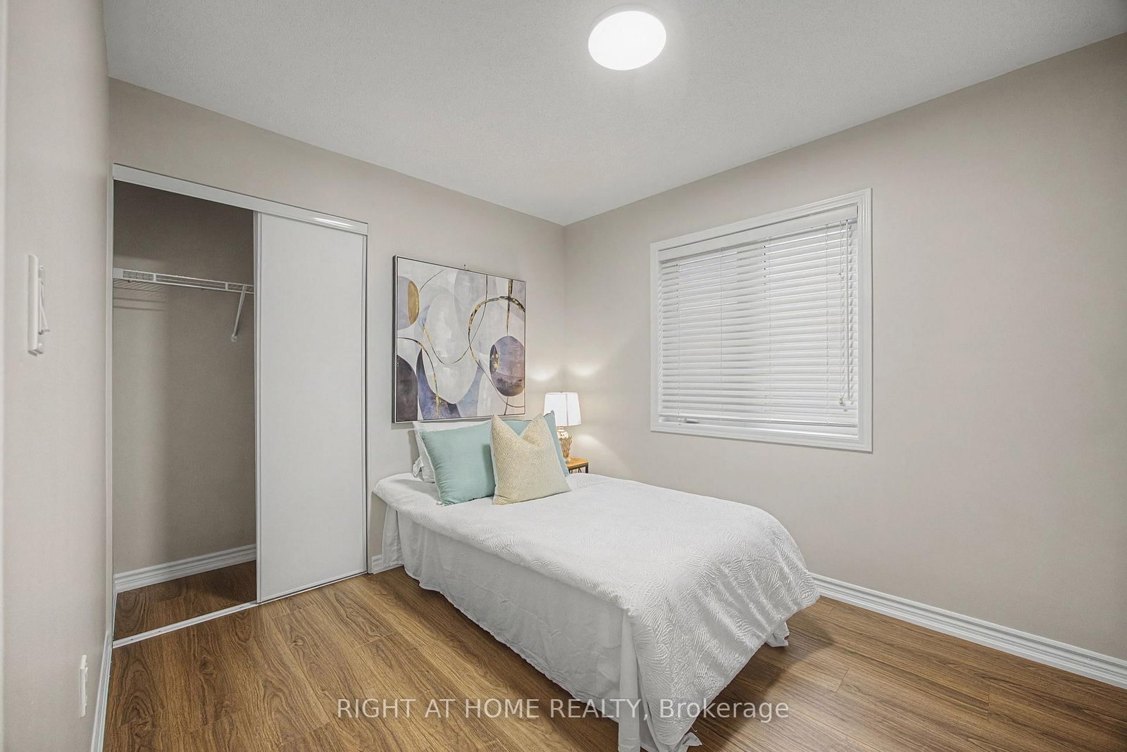 1235 Mulroney Heights • Milton, ON photo 36