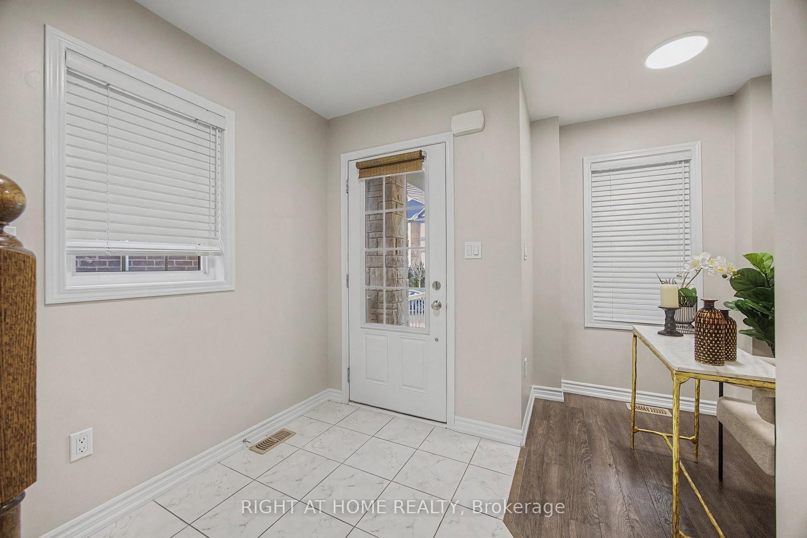 1235 Mulroney Heights • Milton, ON photo 5