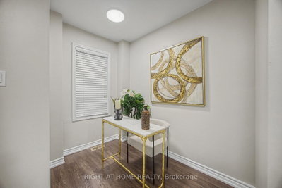 1235 Mulroney Heights • Milton, ON photo 8