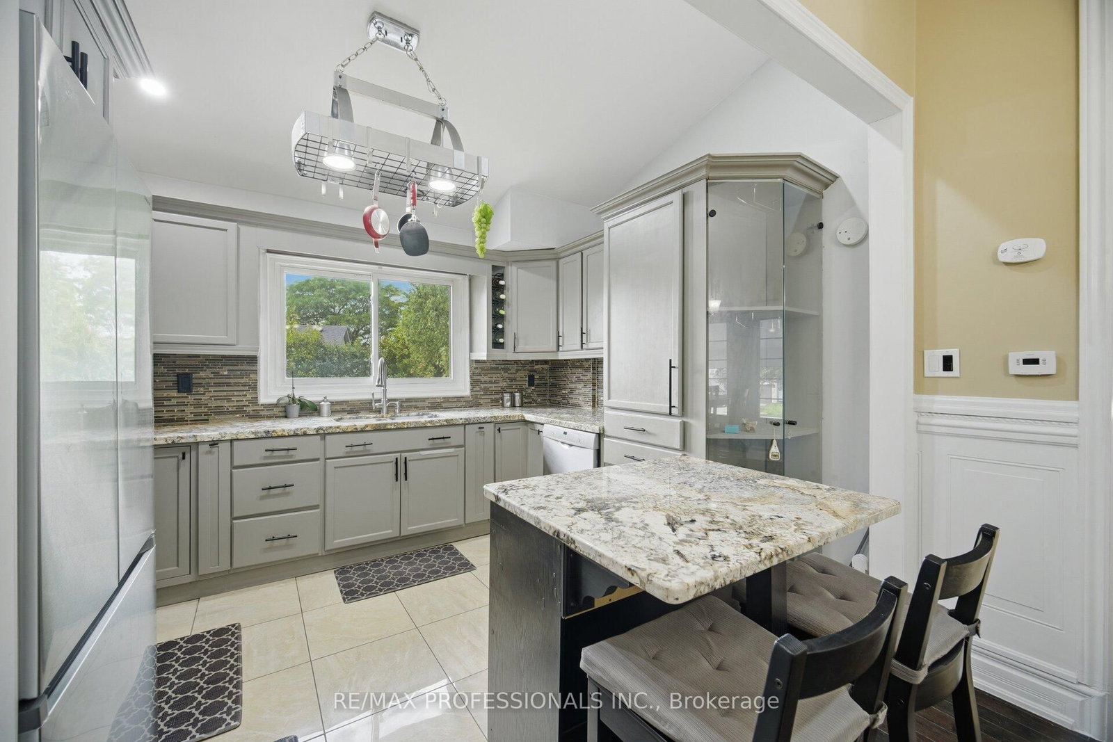 12 Richvale Drive S • Brampton, ON photo 13