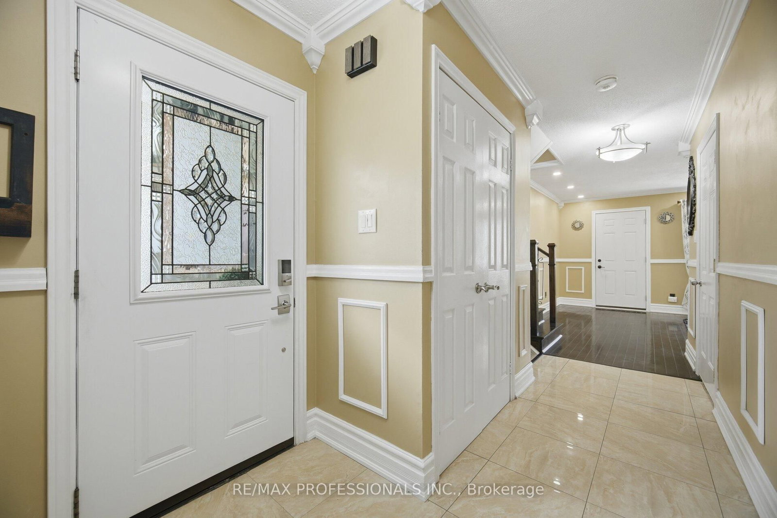 12 Richvale Drive S • Brampton, ON photo 6