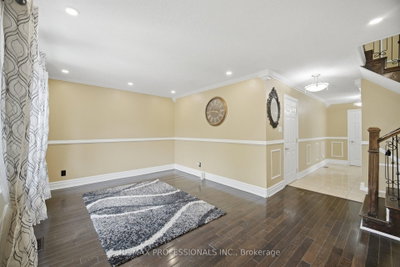 12 Richvale Drive S • Brampton, ON photo 7