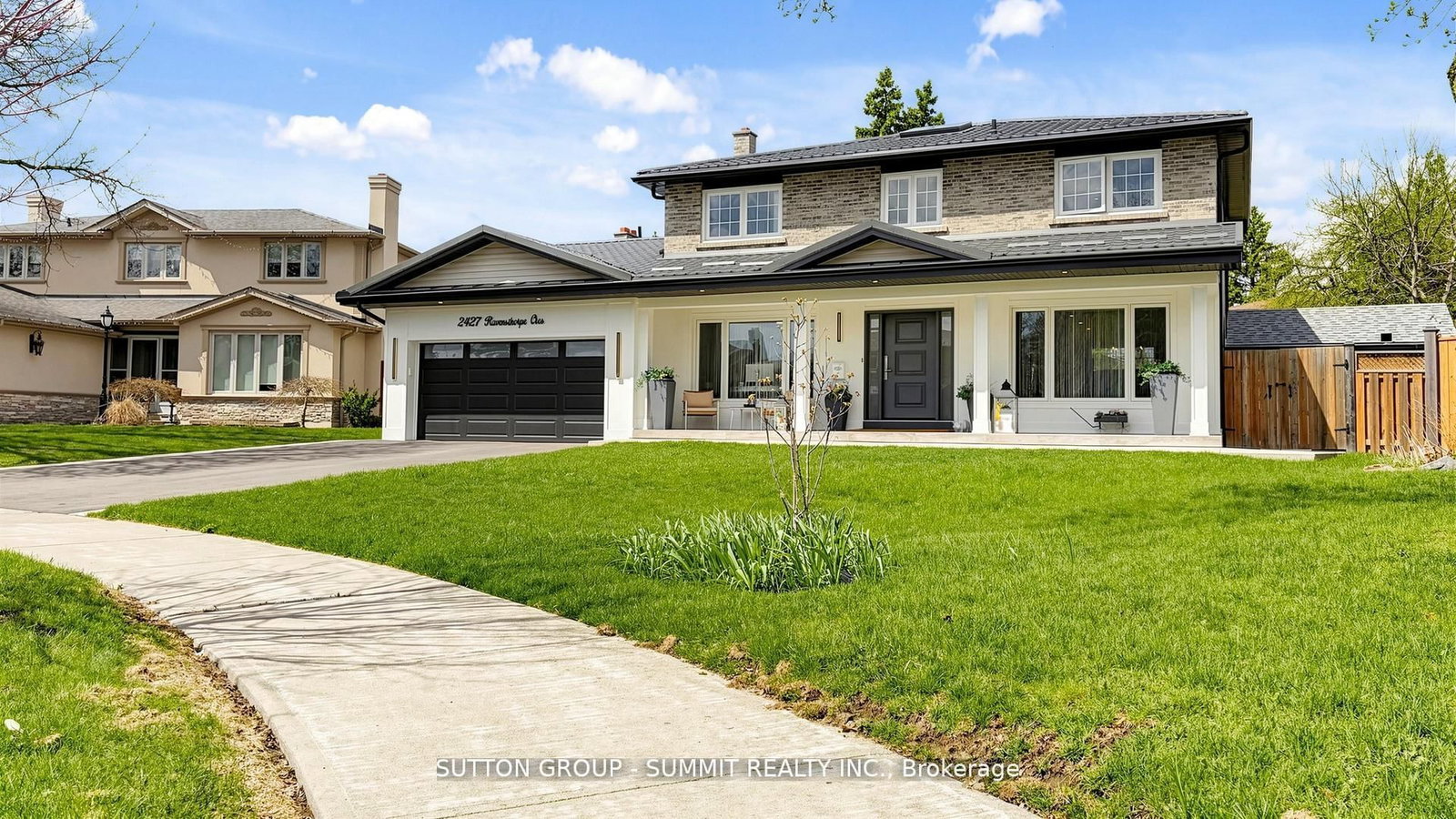 2427 Ravensthorpe Crescent • Mississauga, ON photo 1
