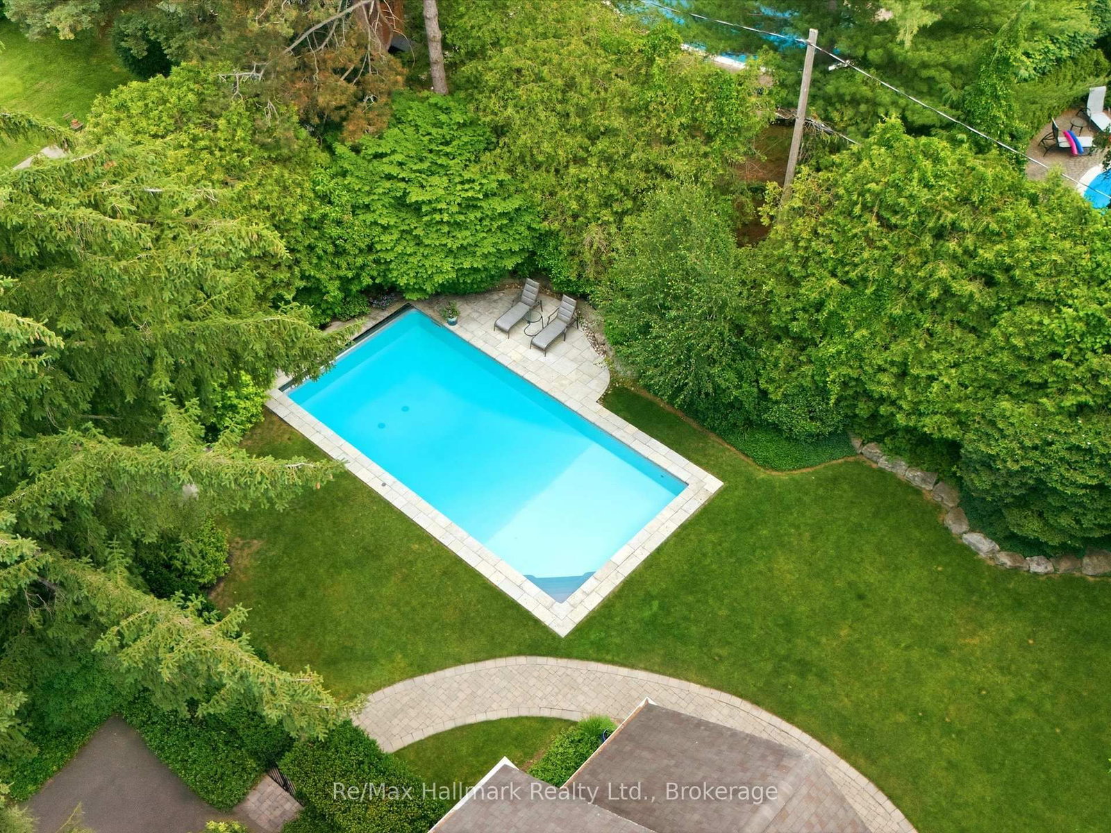 153 Cairncroft Road • Oakville, ON photo 44