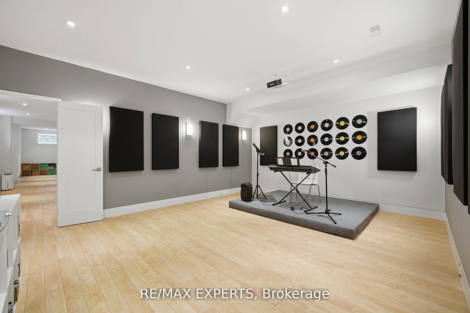 1527 Glenhill Crescent • Mississauga, ON photo 37
