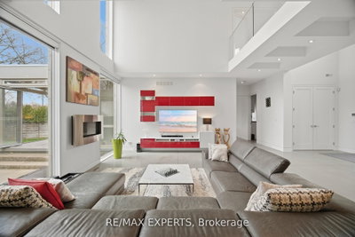 1527 Glenhill Crescent • Mississauga, ON photo 8