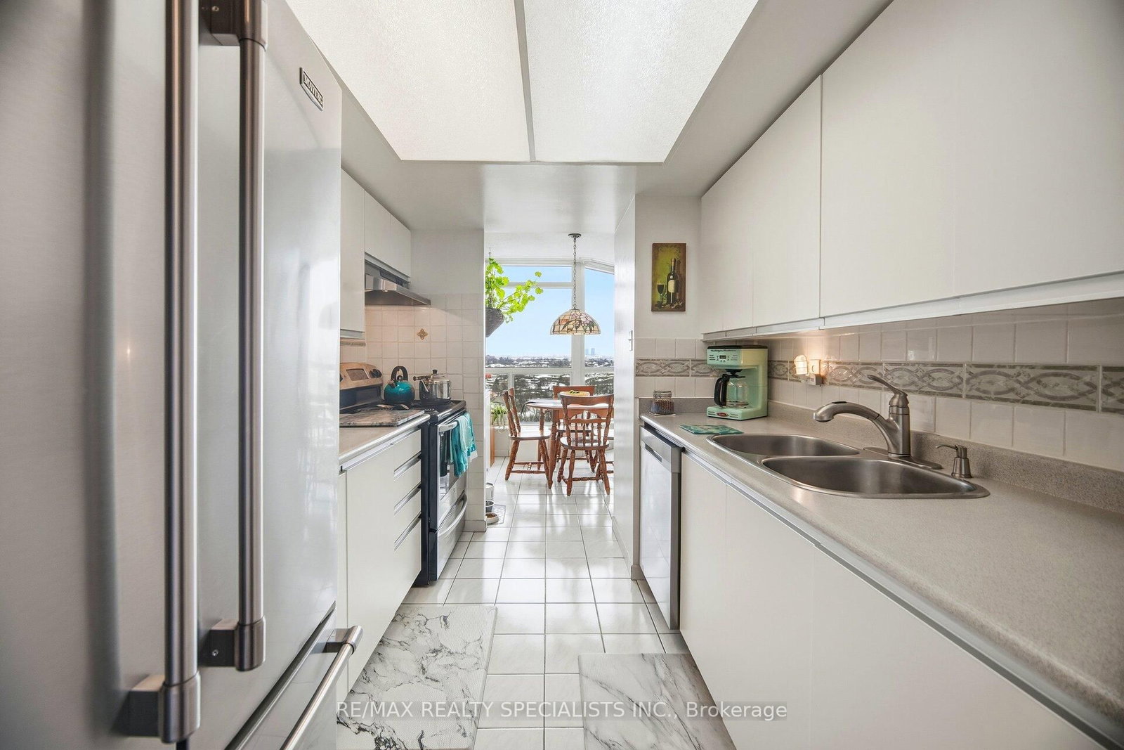 5 Rowntree Road N • #805 • Toronto, ON photo 18