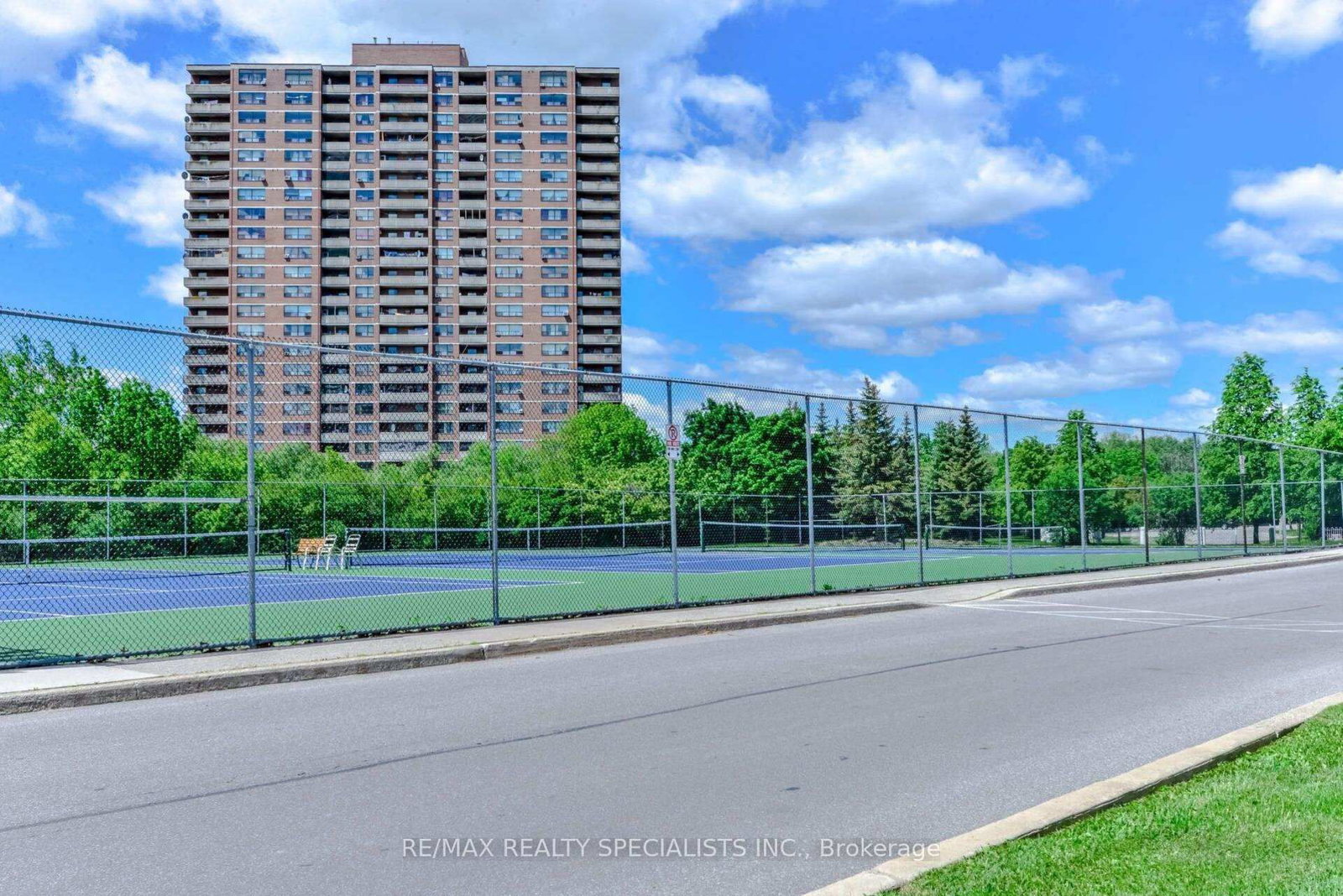 5 Rowntree Road N • #805 • Toronto, ON photo 44