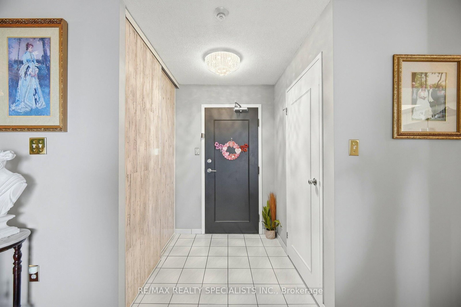 5 Rowntree Road N • #805 • Toronto, ON photo 6